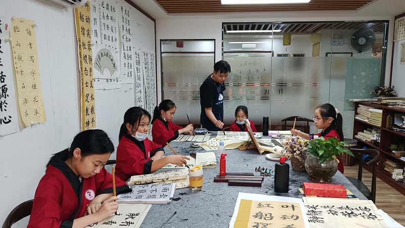 成人高考难度揭秘：通过标准及备考攻略