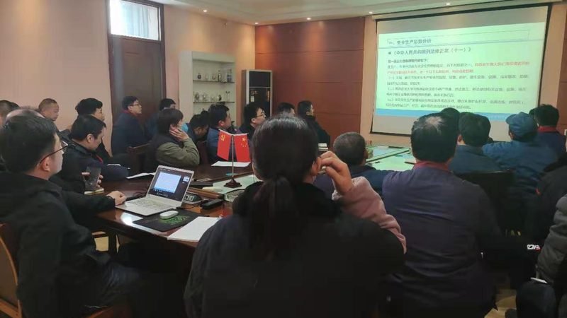相较于大班教学，小班教学在教师资格证培训中具有以下优势：