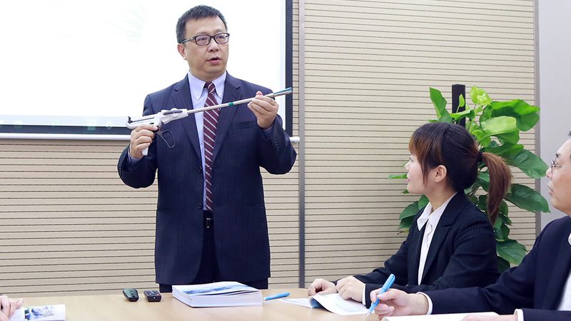 职场白领提升管理技能，课程报价背后的考量因素
